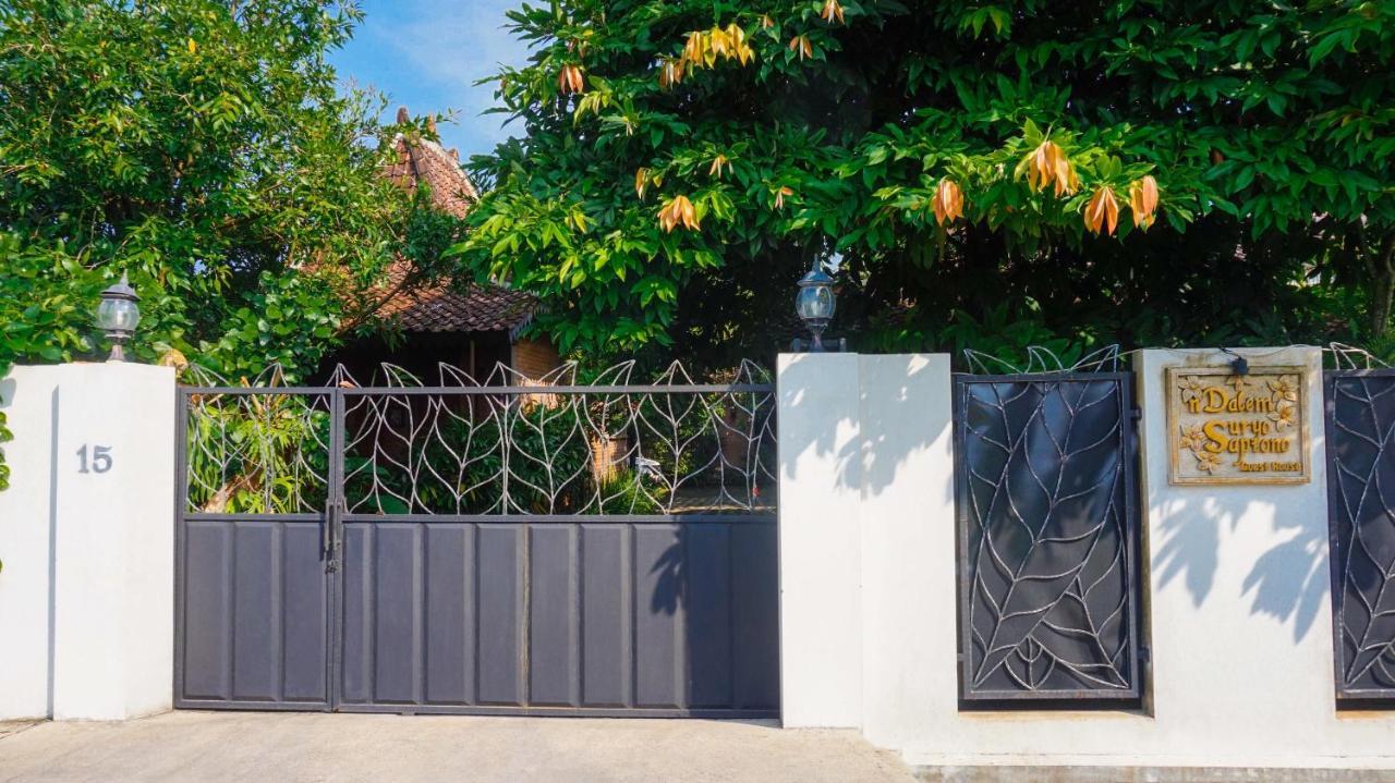 Ndalem Suryo Saptono Guest House Tugu Exterior foto
